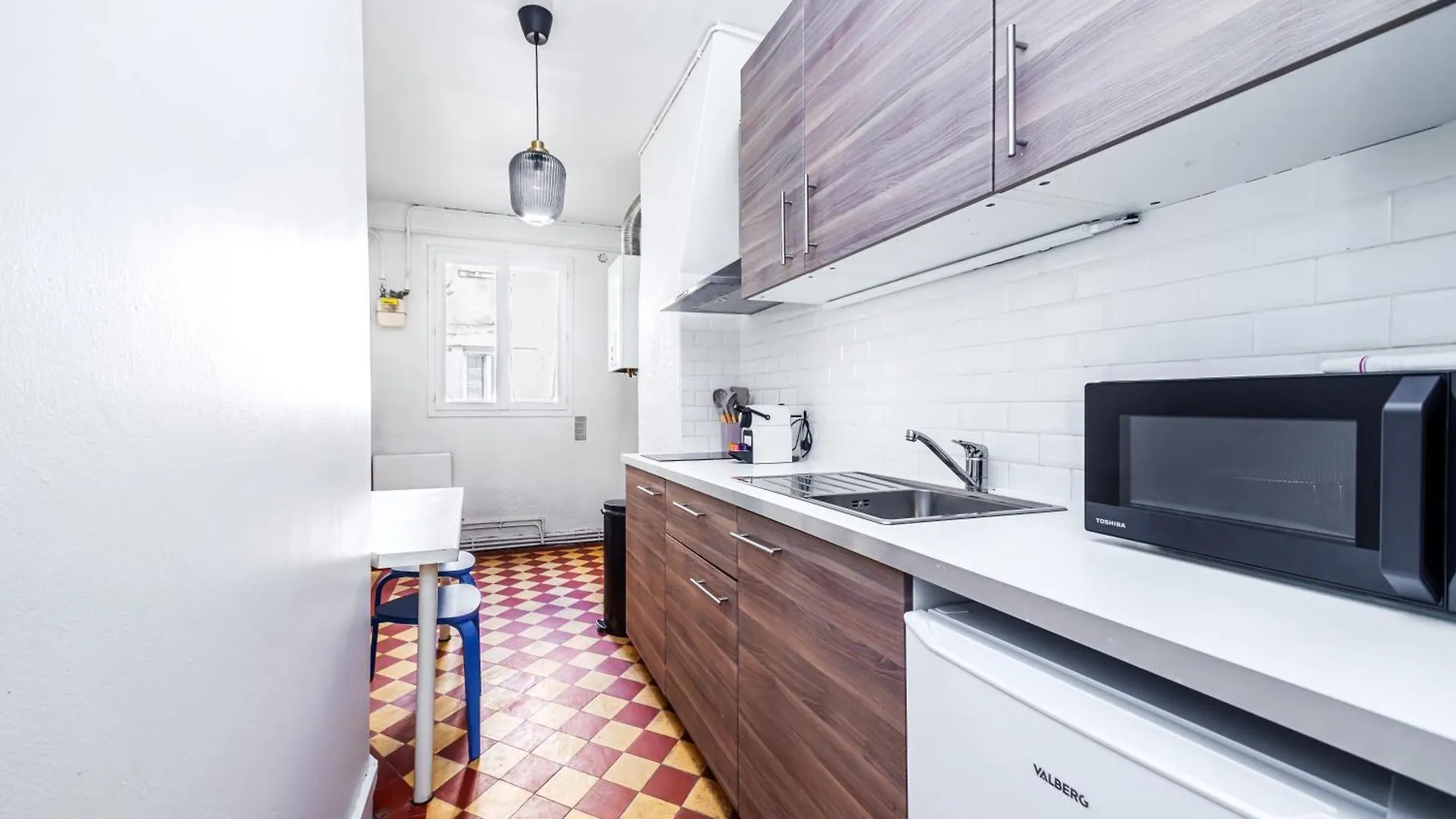 Blue And Pink Flat Next Montparnasse Apartment Paris